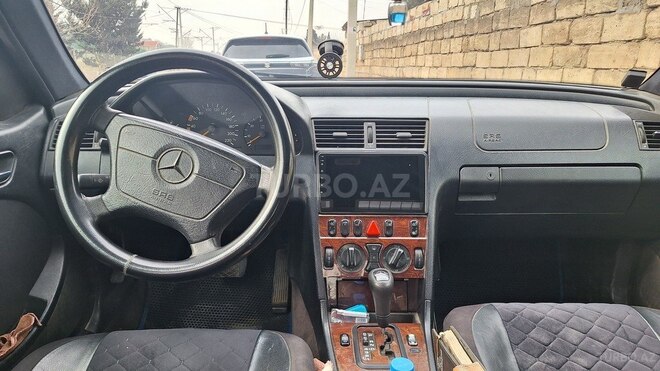 Mercedes C 220 1998, 353,000 km - 2.2 l - Bakı
