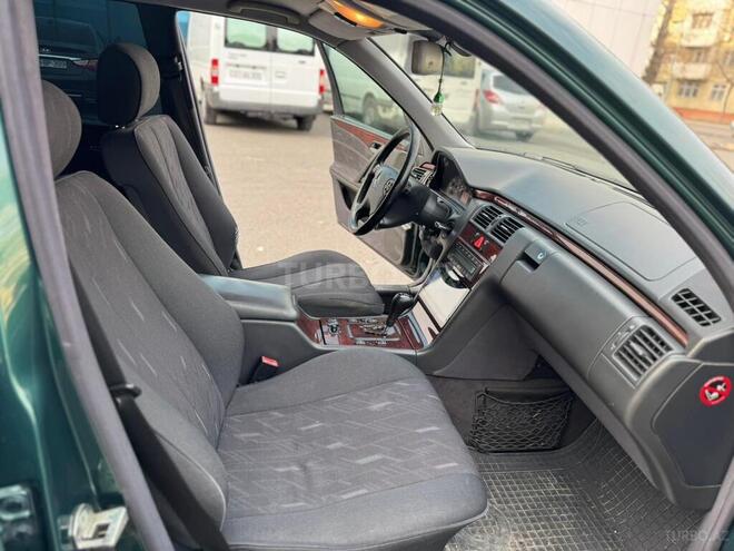 Mercedes E 200 2000, 384,000 km - 2.0 l - Mingəçevir
