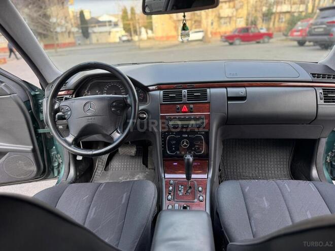 Mercedes E 200 2000, 384,000 km - 2.0 l - Mingəçevir
