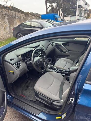 Hyundai Elantra 2015, 131,000 km - 1.8 л - Bakı