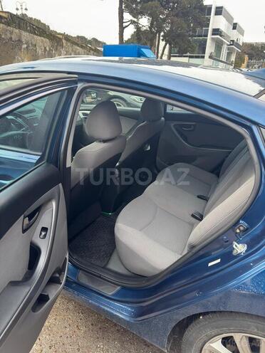 Hyundai Elantra 2015, 131,000 km - 1.8 л - Bakı