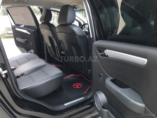 Mercedes B 170 2008, 183,000 km - 1.7 l - Sumqayıt