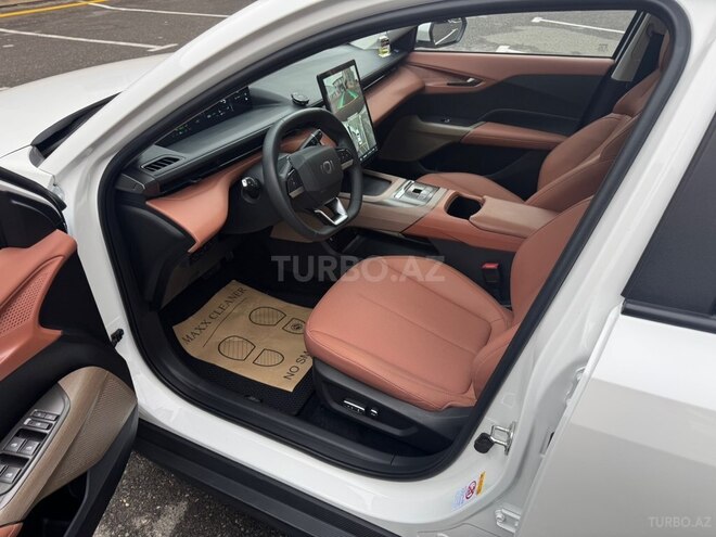 Changan Qiyuan A05 2024, 12,000 km - 1.5 л - Bakı