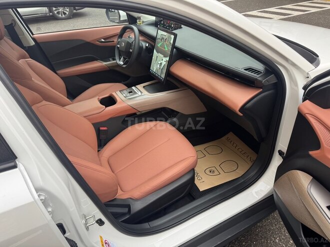 Changan Qiyuan A05 2024, 12,000 km - 1.5 л - Bakı