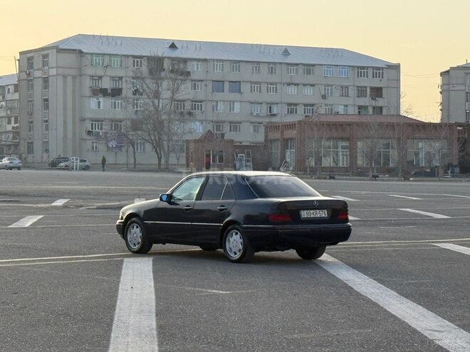 Mercedes C 280 1995, 356,234 km - 2.8 l - Gəncə