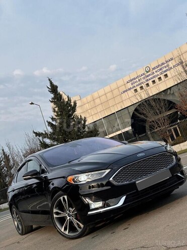 Ford Fusion (North America) 2019, 190,000 km - 2.0 l - Bakı