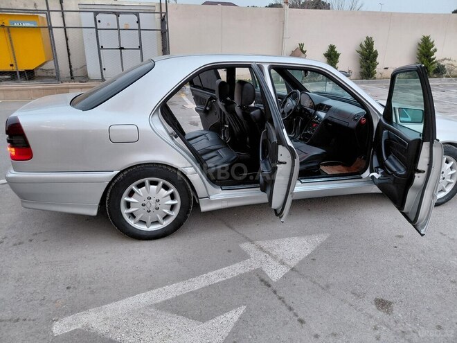 Mercedes C 240 1998, 285,361 km - 2.4 л - Bakı