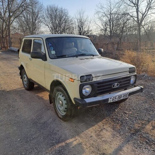 LADA (VAZ) Niva-5