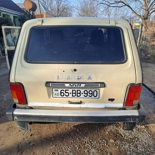 LADA (VAZ) Niva-2