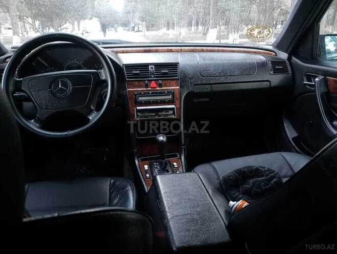 Mercedes C 230 1997, 370,000 km - 2.3 l - Sumqayıt