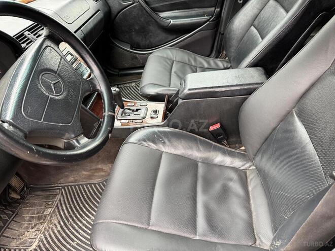 Mercedes C 230 1997, 370,000 km - 2.3 l - Sumqayıt