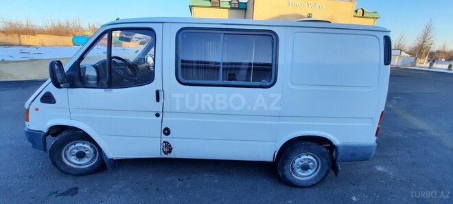 Ford Transit 1999, 123,748 km - 2.5 l - Füzuli