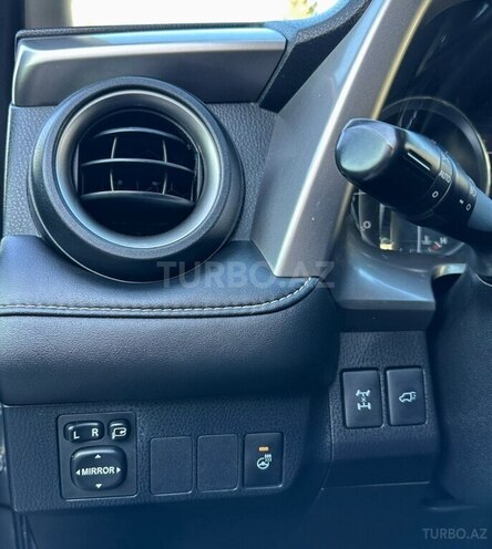 Toyota RAV4 2017, 106,300 km - 2.0 l - Bakı