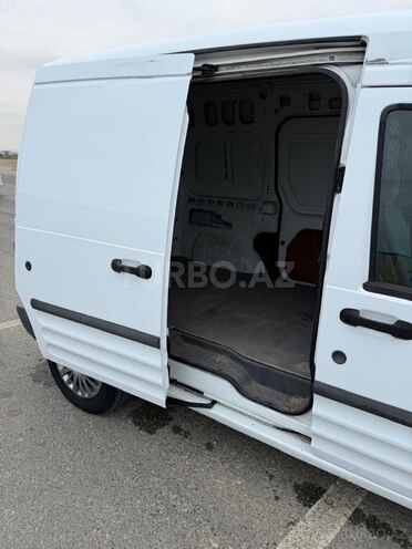 Ford Tourneo Connect-6