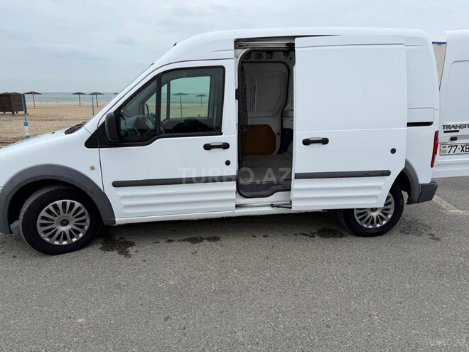 Ford Tourneo Connect-5