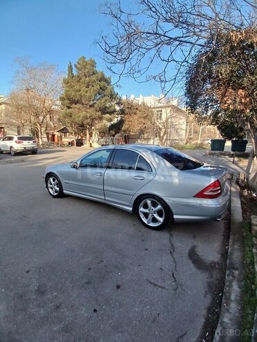 Mercedes C 230 2006, 273,000 km - 2.5 l - Bakı
