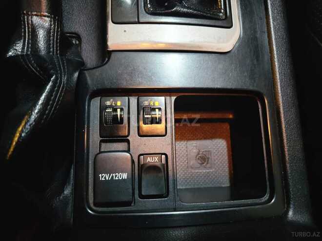 Toyota Land Cruiser Prado 2012, 275,000 km - 3.0 l - Bakı