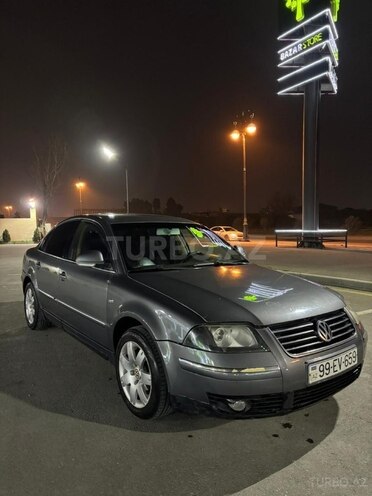 Volkswagen Passat 2004, 380,000 km - 1.8 л - Bakı