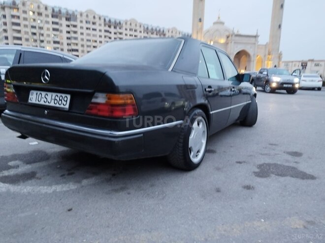 Mercedes 200 E 1993, 363,000 km - 2.0 л - Bakı