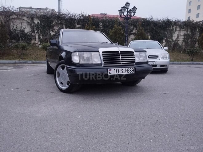 Mercedes 200 E 1993, 363,000 km - 2.0 л - Bakı