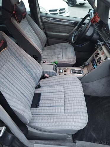 Mercedes 200 E 1993, 363,000 km - 2.0 л - Bakı
