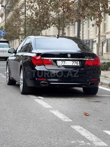 BMW 750 2011, 240,000 km - 4.4 l - Bakı