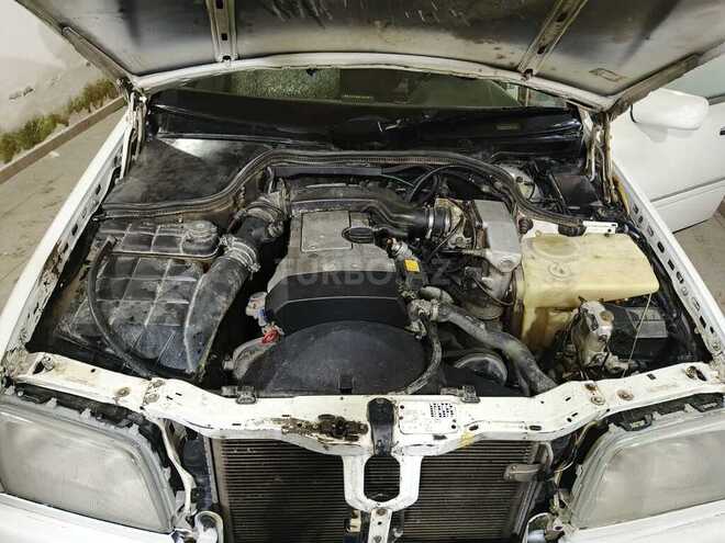 Mercedes C 220 1994, 236,523 km - 2.2 л - Bakı