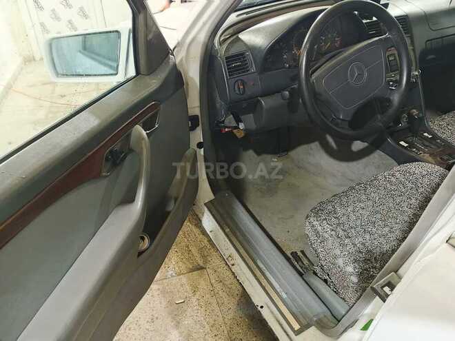 Mercedes C 220 1994, 236,523 km - 2.2 л - Bakı