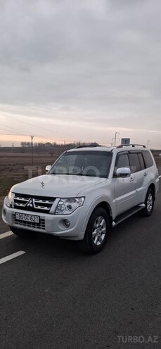 Mitsubishi Pajero 2013, 204,000 km - 3.5 l - Füzuli