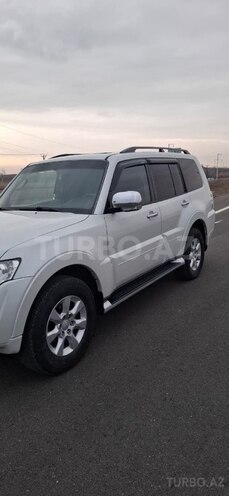 Mitsubishi Pajero 2013, 204,000 km - 3.5 l - Füzuli