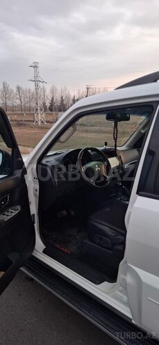 Mitsubishi Pajero 2013, 204,000 km - 3.5 l - Füzuli