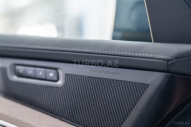 Volvo XC90-14