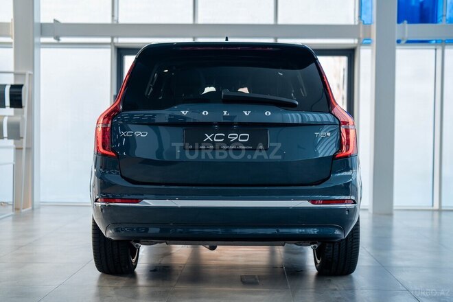 Volvo XC90-2