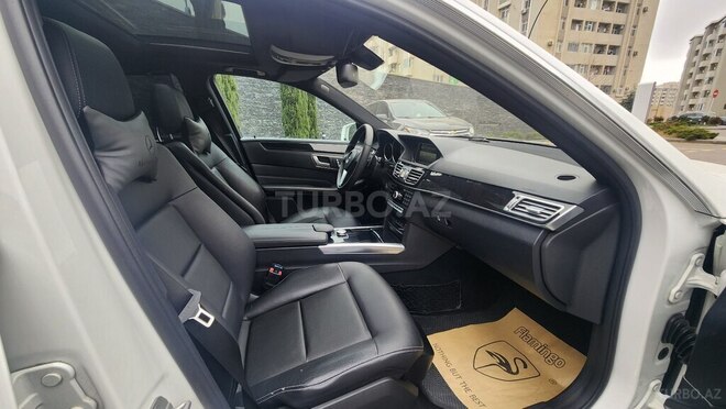 Mercedes E 400-9
