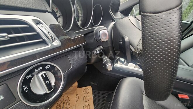 Mercedes E 400-12