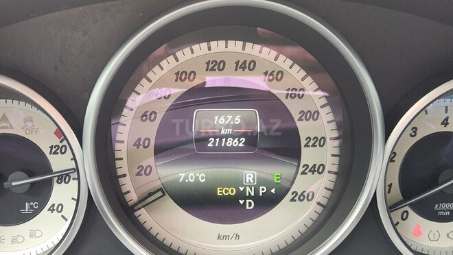 Mercedes E 400-19