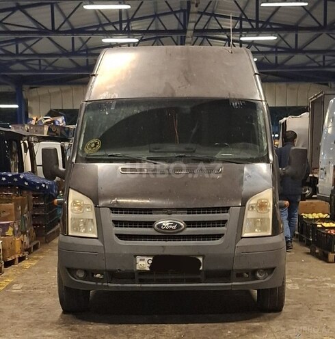 Ford Transit 2010, 680,000 km - 2.4 l - Bakı