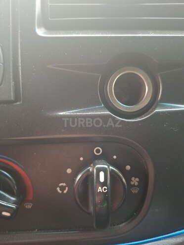 Ford Transit 2010, 680,000 km - 2.4 l - Bakı