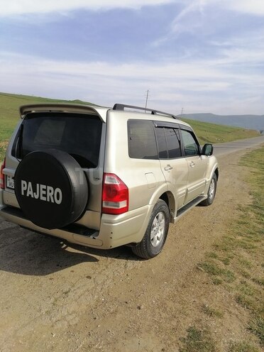 Mitsubishi Pajero 2004, 317,256 km - 3.0 л - Bakı