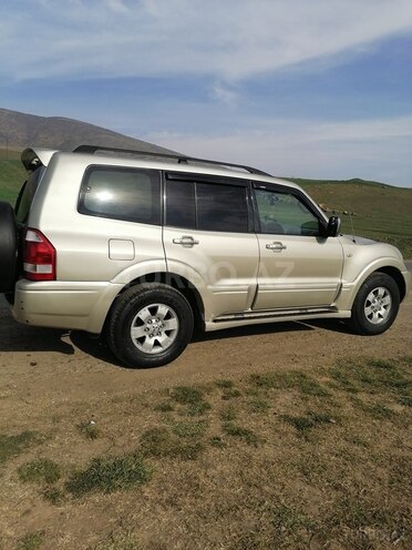 Mitsubishi Pajero 2004, 317,256 km - 3.0 л - Bakı