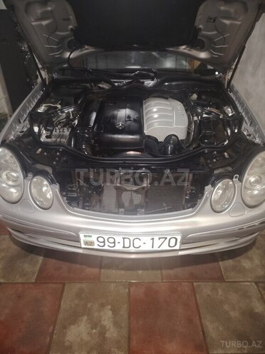 Mercedes E 220 2003, 280,000 km - 2.2 l - Tovuz