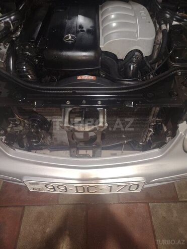 Mercedes E 220 2003, 280,000 km - 2.2 l - Tovuz