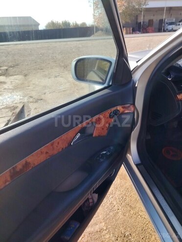 Mercedes E 220 2003, 280,000 km - 2.2 l - Tovuz