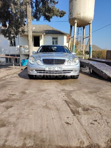 Mercedes E 220 2003, 280,000 km - 2.2 l - Tovuz