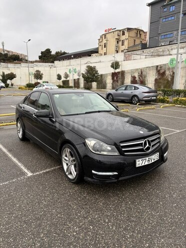 Mercedes C 300 2012, 188,000 km - 3.0 l - Bakı