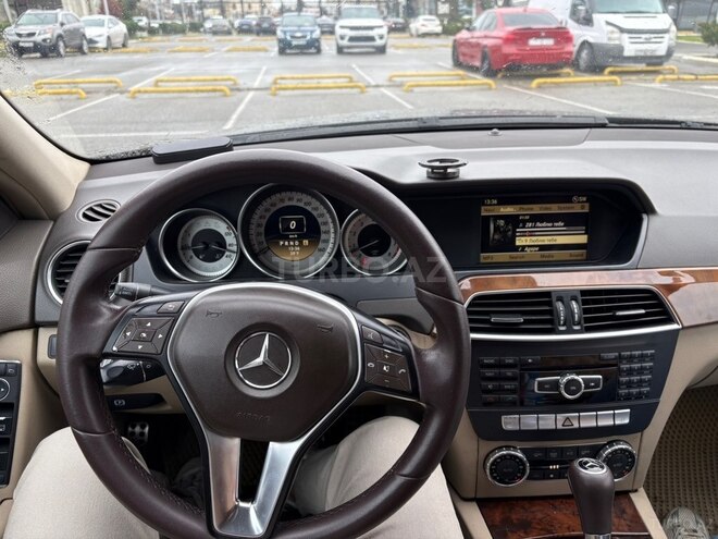 Mercedes C 300 2012, 188,000 km - 3.0 l - Bakı