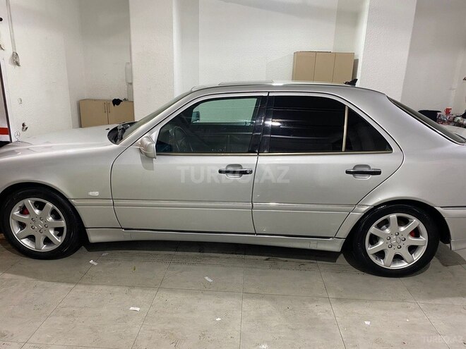 Mercedes C 230 1999, 940,000 km - 2.3 л - Bakı