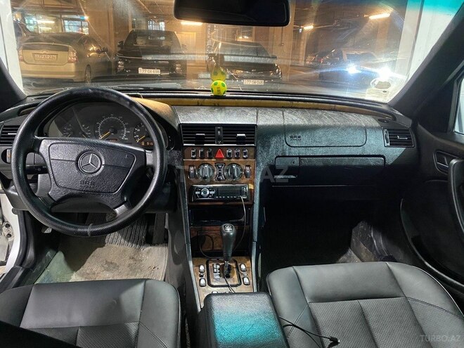 Mercedes C 230 1999, 940,000 km - 2.3 л - Bakı