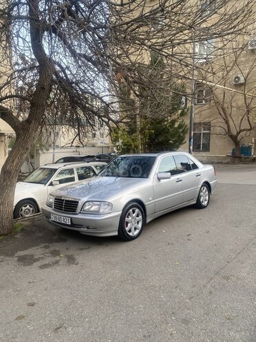 Mercedes C 230 1999, 940,000 km - 2.3 л - Bakı