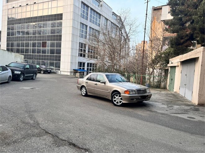 Mercedes C 180 1995, 543,496 km - 1.8 l - Bakı